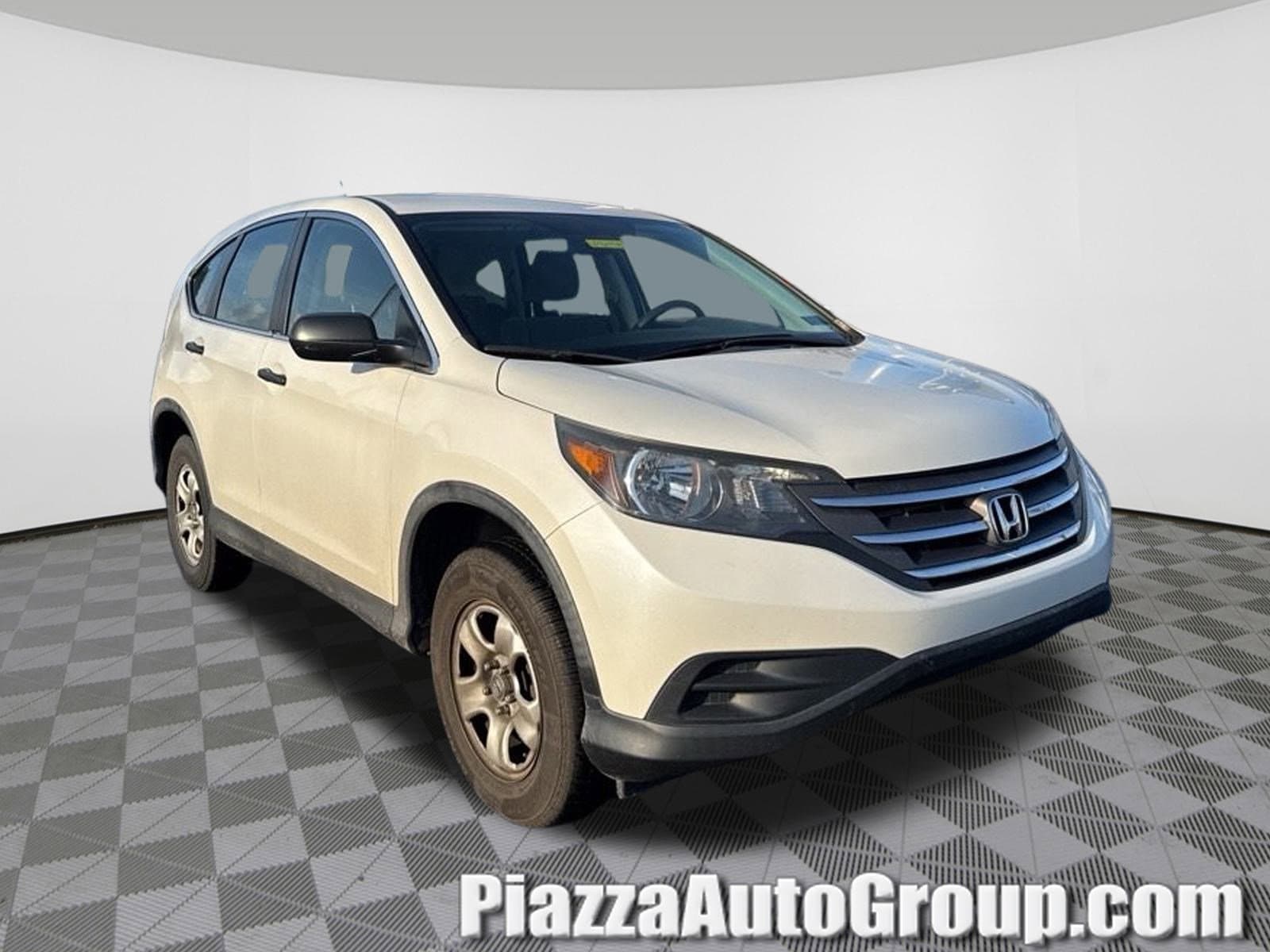 2013 Honda CR-V LX's photo