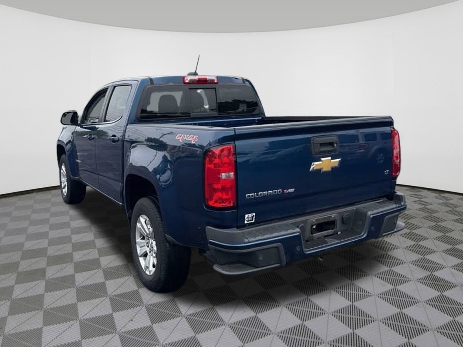 Used 2019 Chevrolet Colorado LT with VIN 1GCGTCEN5K1272584 for sale in Limerick, PA