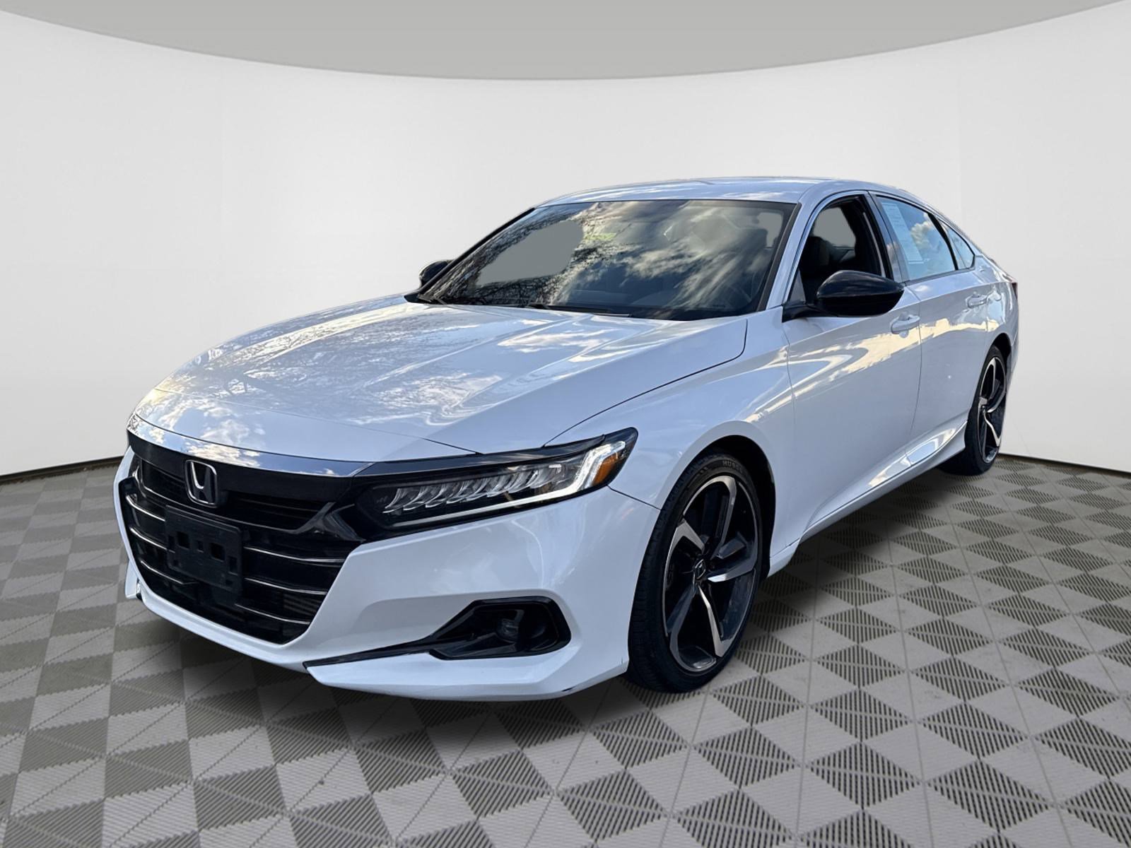 2022 Honda Accord Sport photo 2