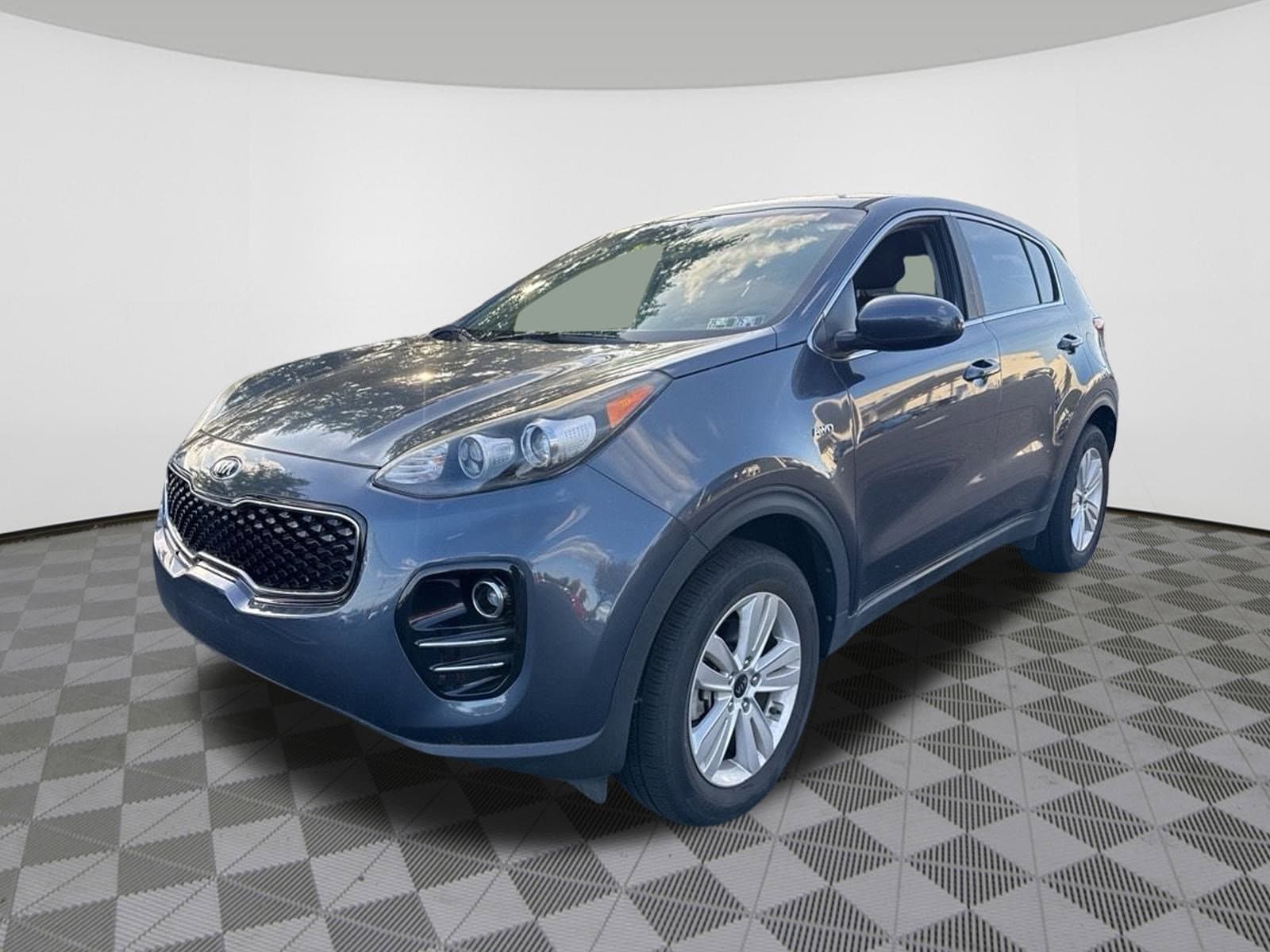 Used 2019 Kia Sportage LX with VIN KNDPMCAC5K7527460 for sale in Royersford, PA