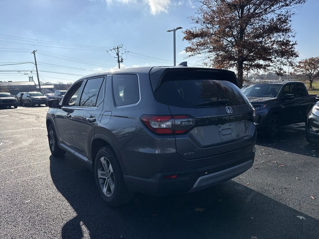 Certified 2025 Honda Pilot EX-L SUV