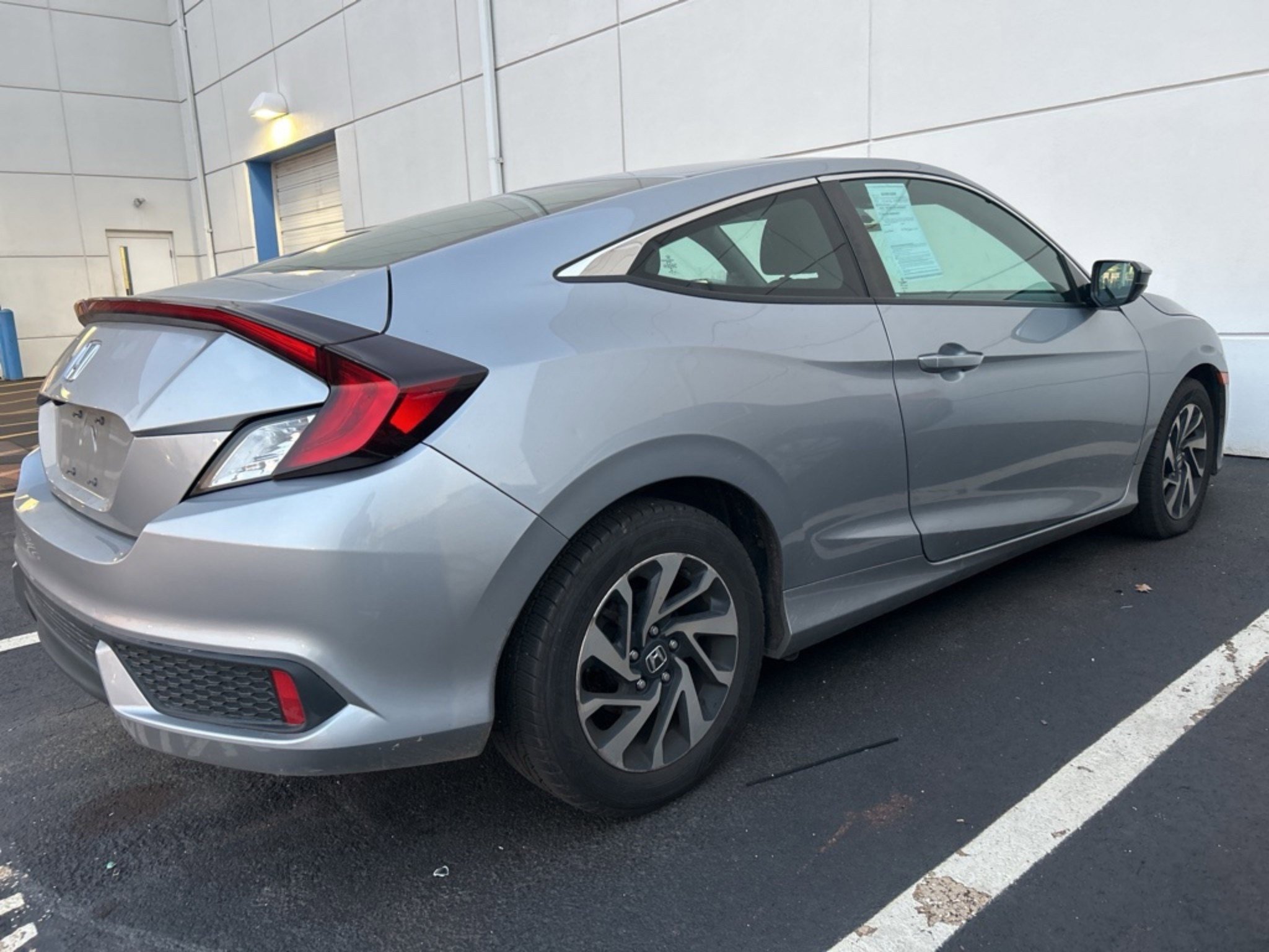 2016 Honda Civic LX photo 4