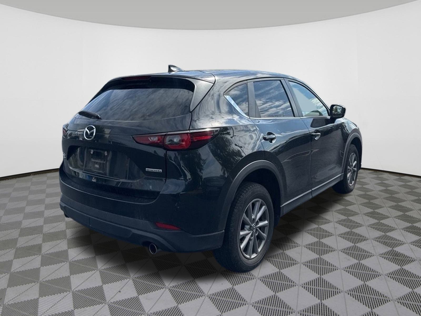 2023 Mazda CX-5 2.5 Select photo 4