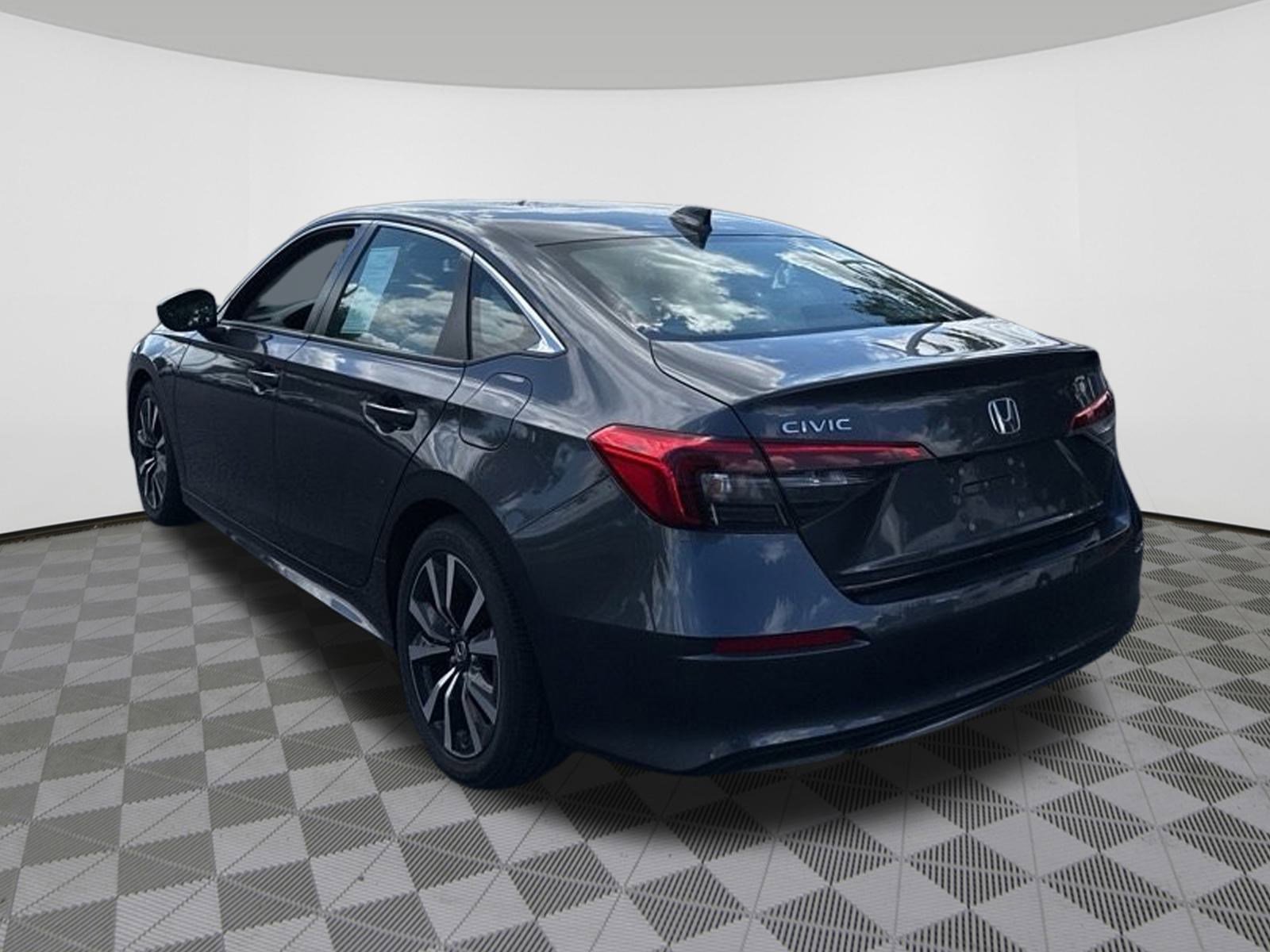 2022 Honda Civic EX photo 3