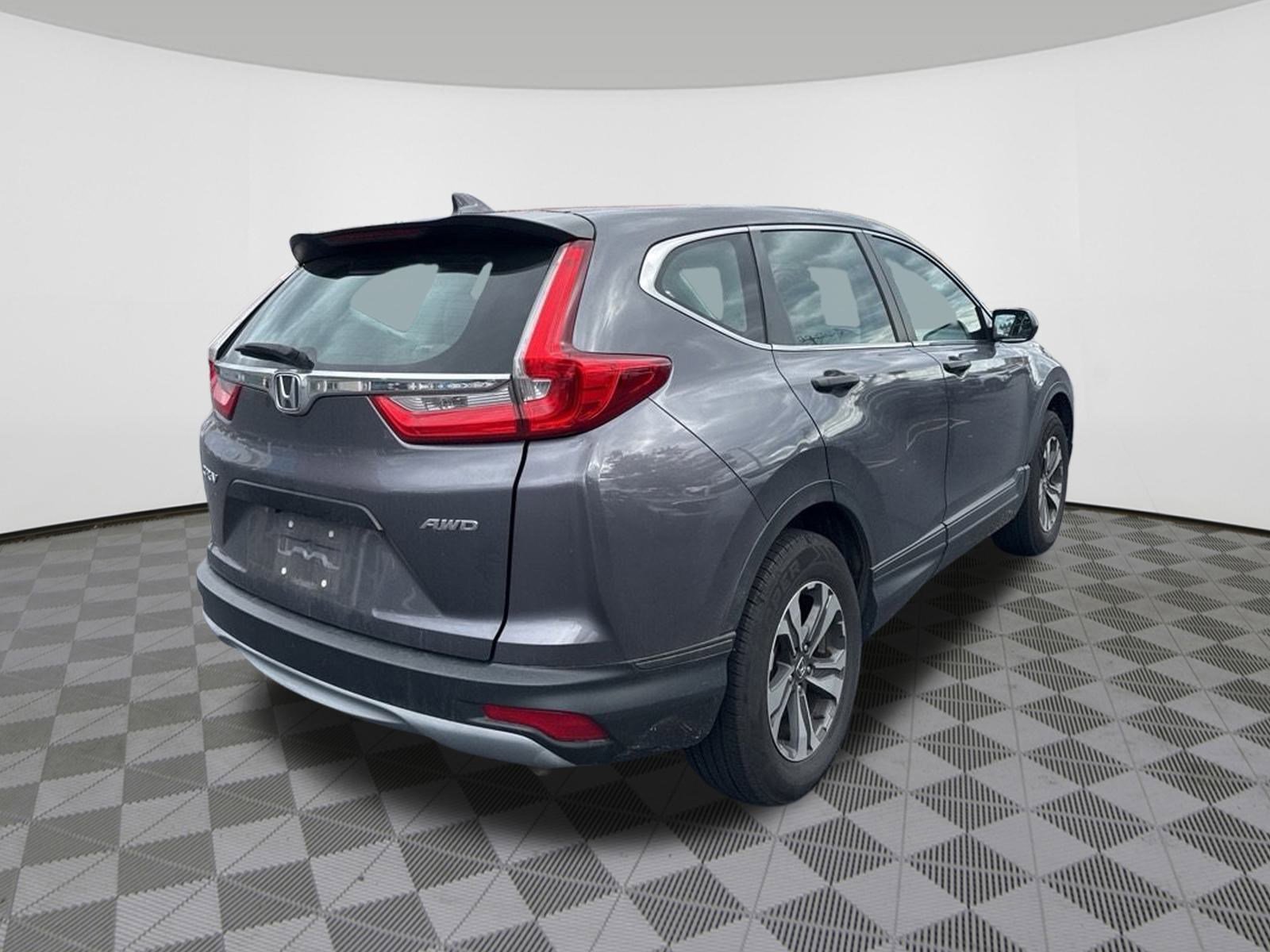 2017 Honda CR-V LX photo 4
