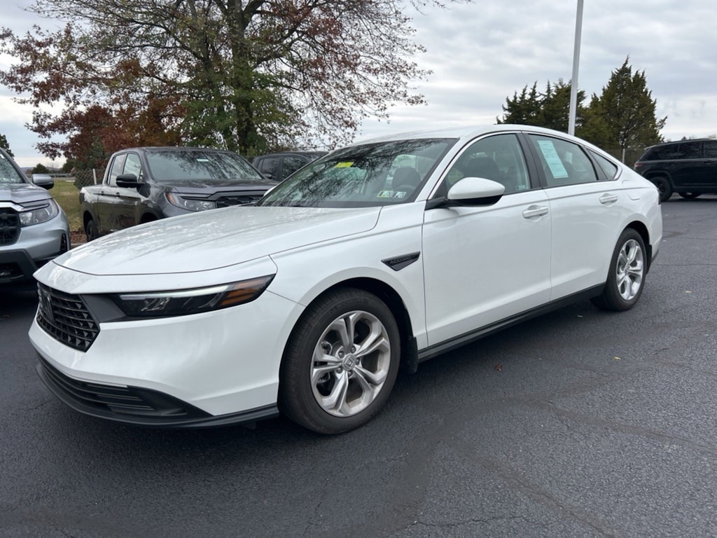 Certified 2025 Honda Accord LX Sedan