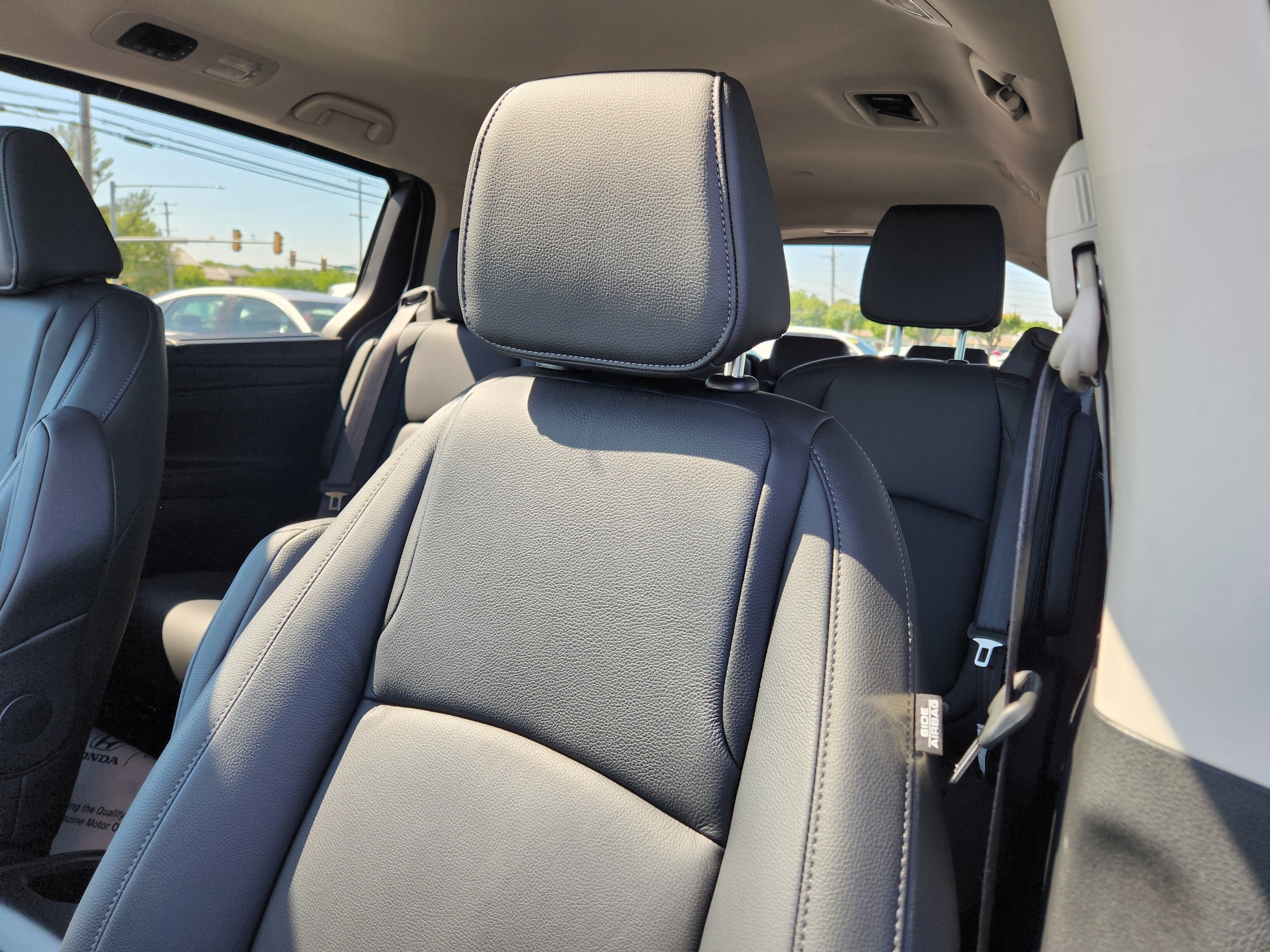 2026 Honda Odyssey EX-L - Photo 11