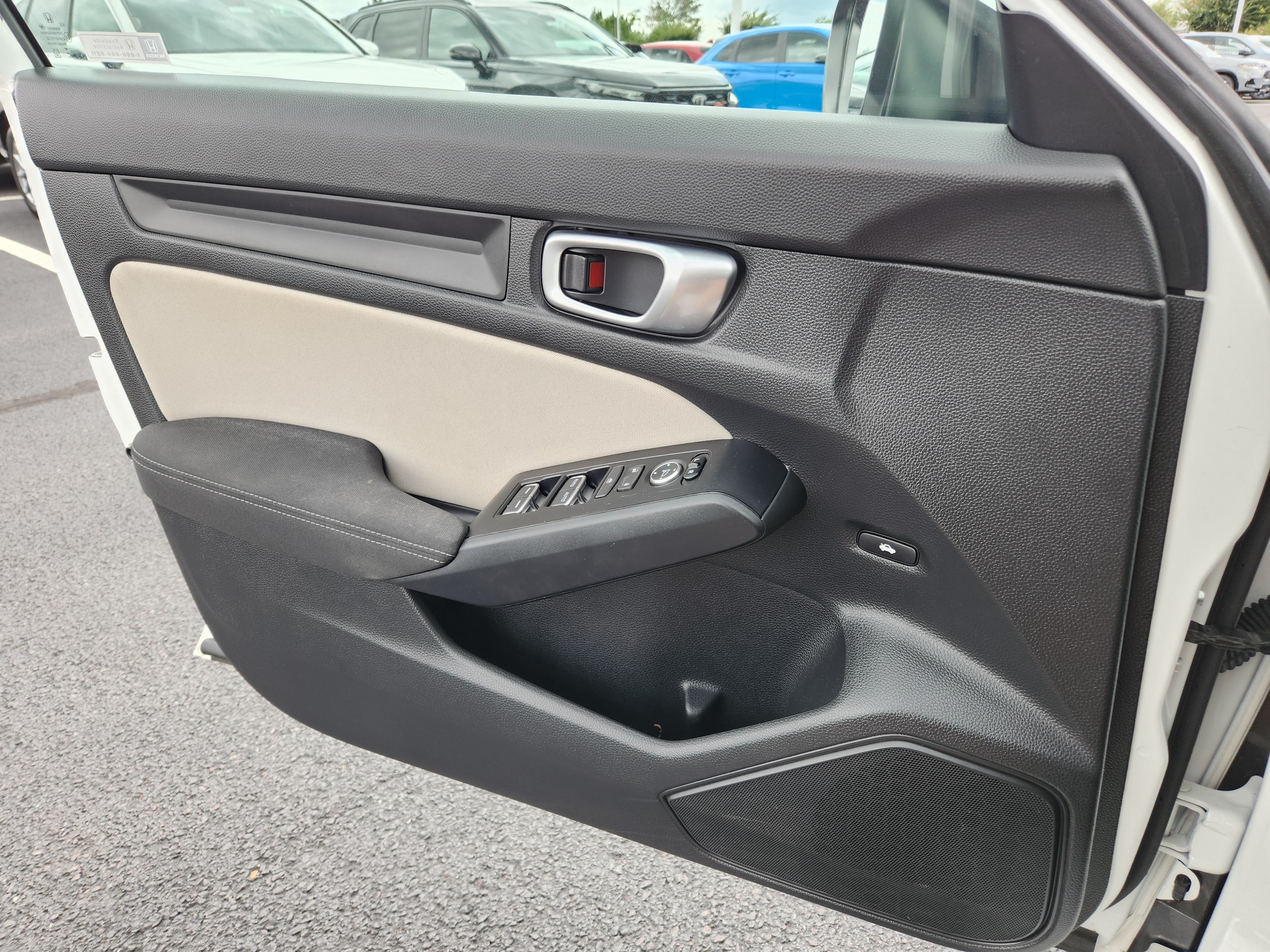 2024 Honda Civic LX - Photo 24