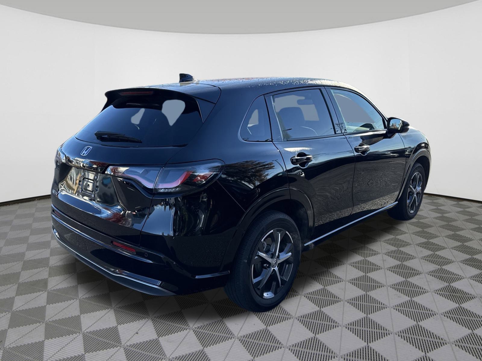 2024 Honda HR-V EX-L photo 3