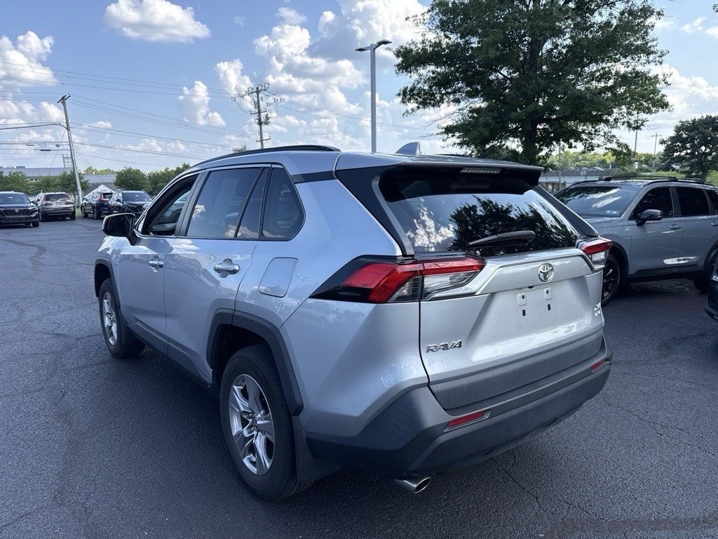 Used 2022 Toyota RAV4 XLE SUV