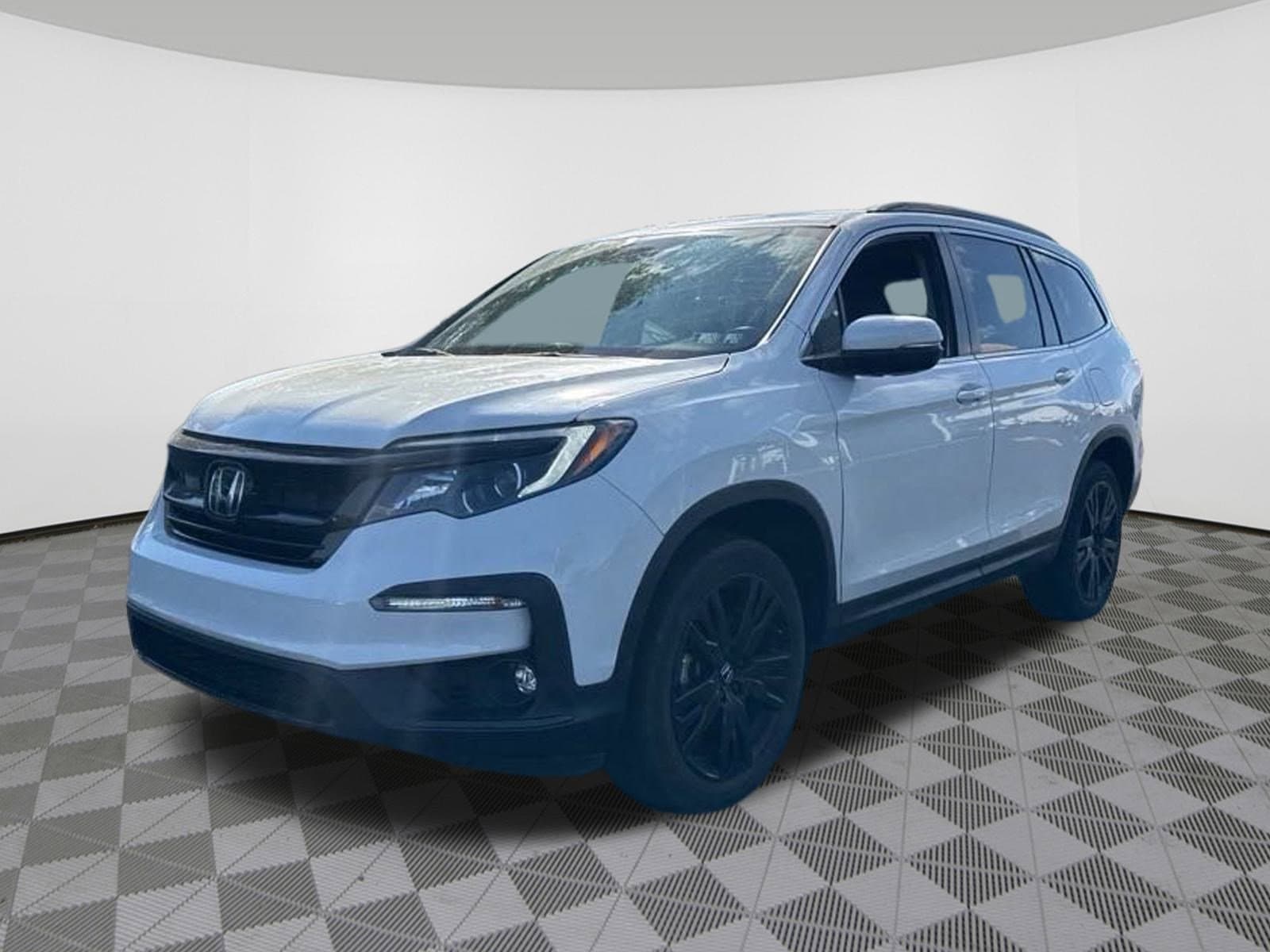 Certified 2021 Honda Pilot SE with VIN 5FNYF6H26MB075156 for sale in Limerick, PA