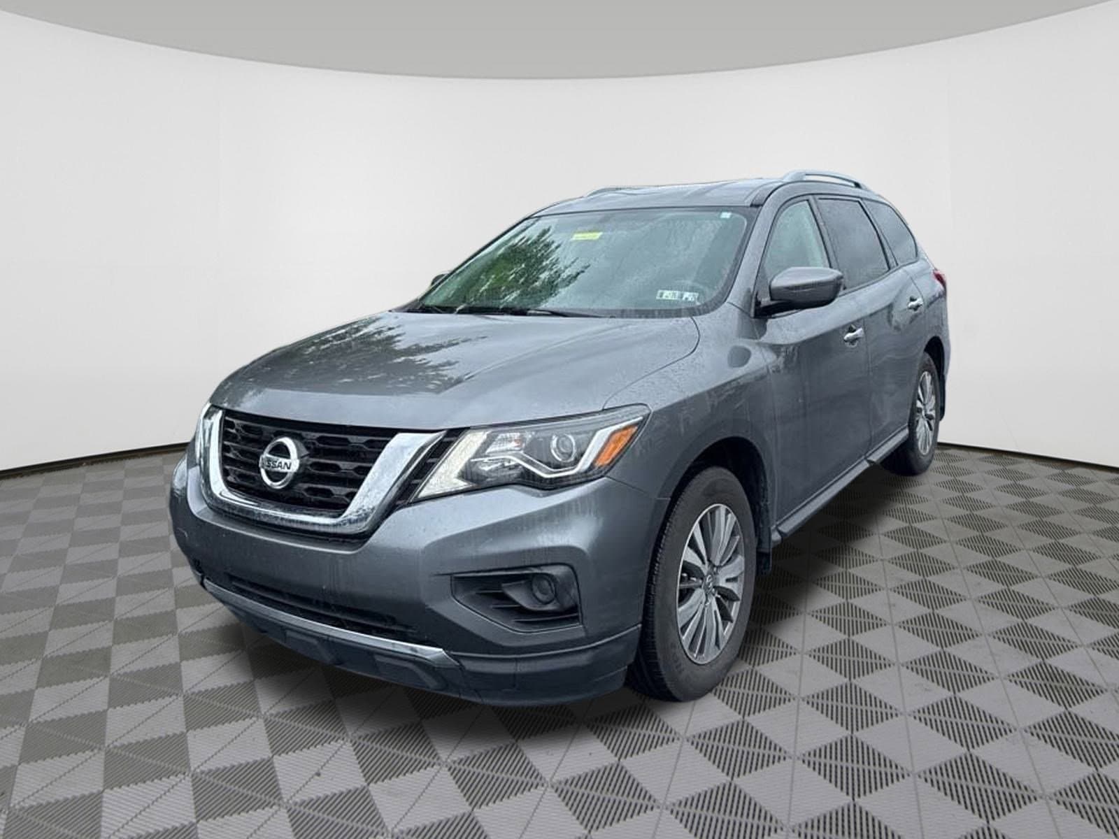 Used 2020 Nissan Pathfinder S with VIN 5N1DR2AM6LC593057 for sale in Limerick, PA