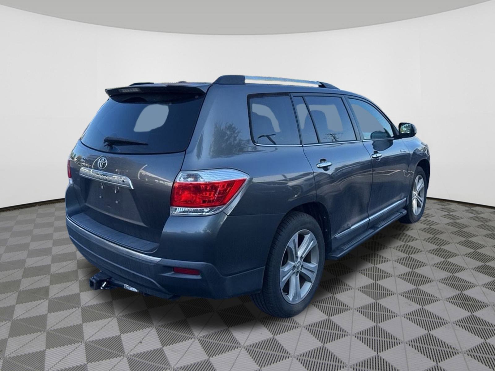 2013 Toyota Highlander Limited photo 2