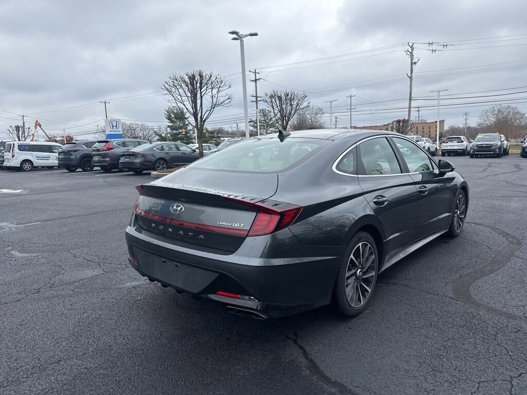 2023 Hyundai Sonata Limited photo 4