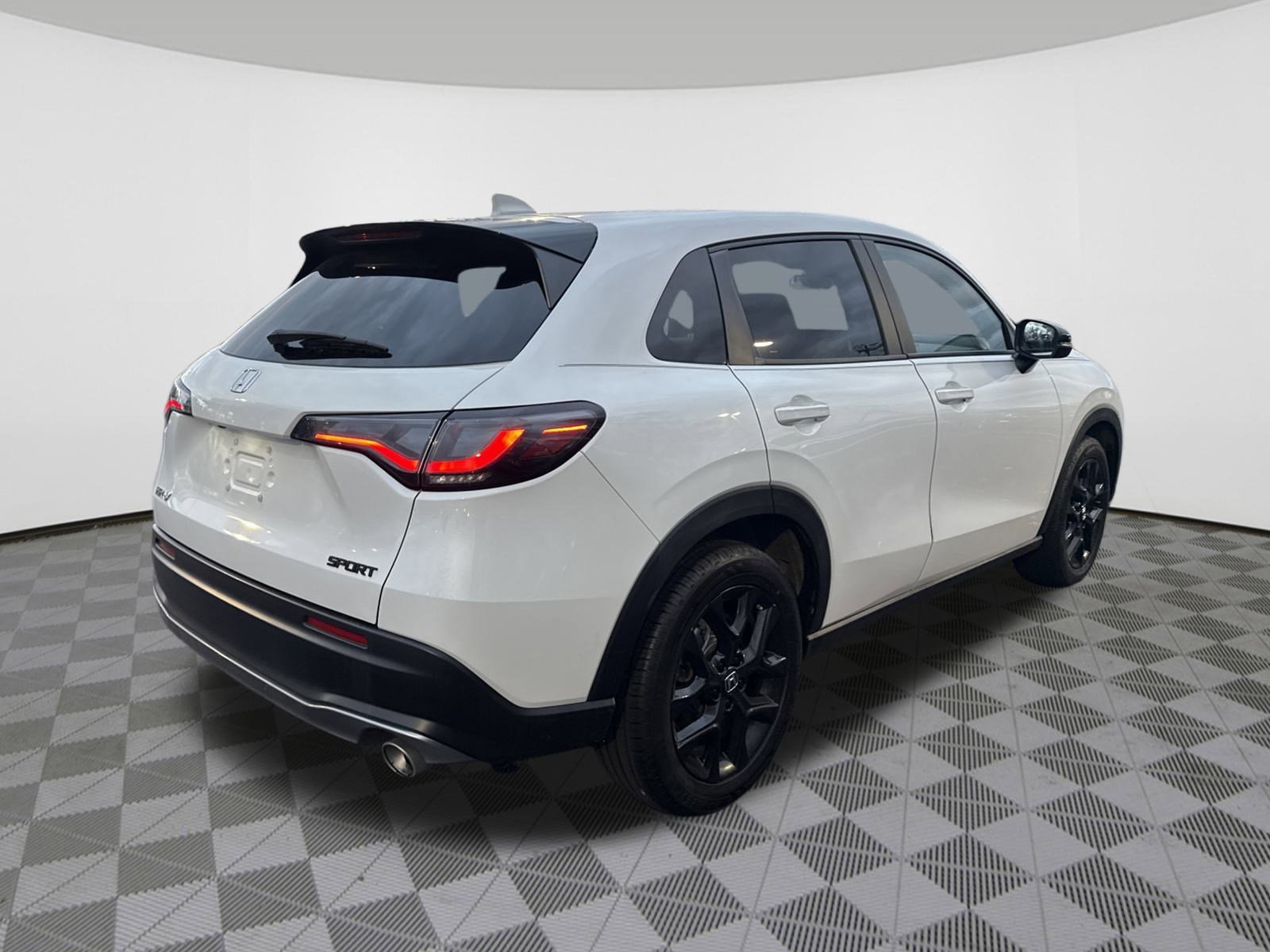 2023 Honda HR-V Sport photo 4