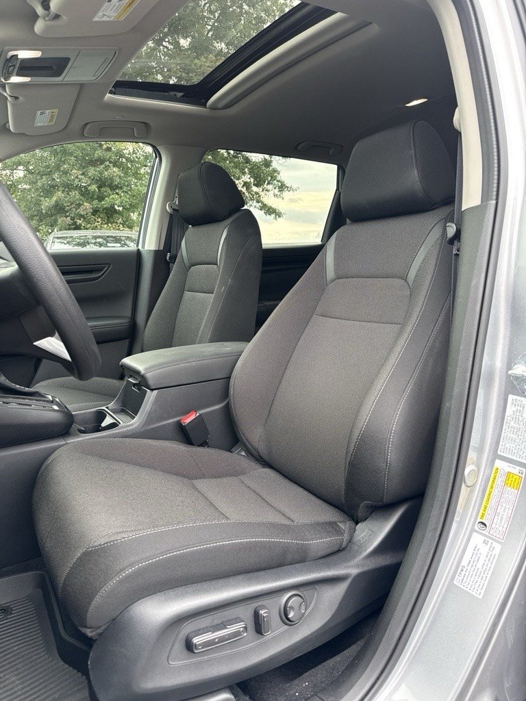 2026 Honda CR-V EX - Photo 6