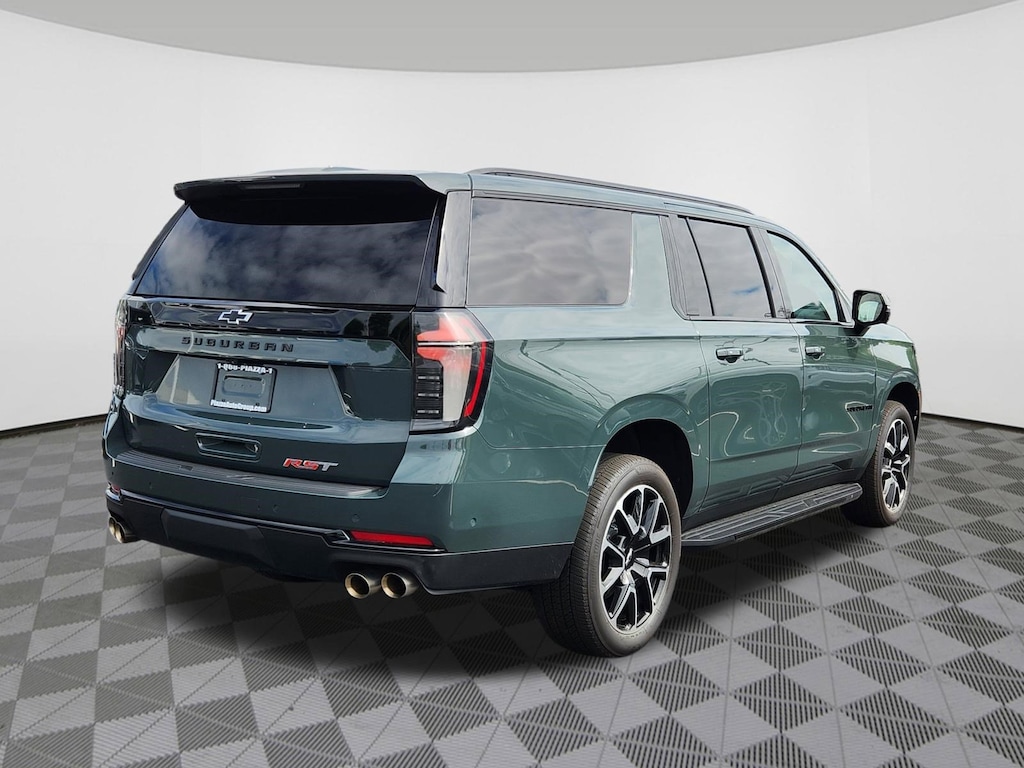 Used 2025 Chevrolet Suburban RST SUV