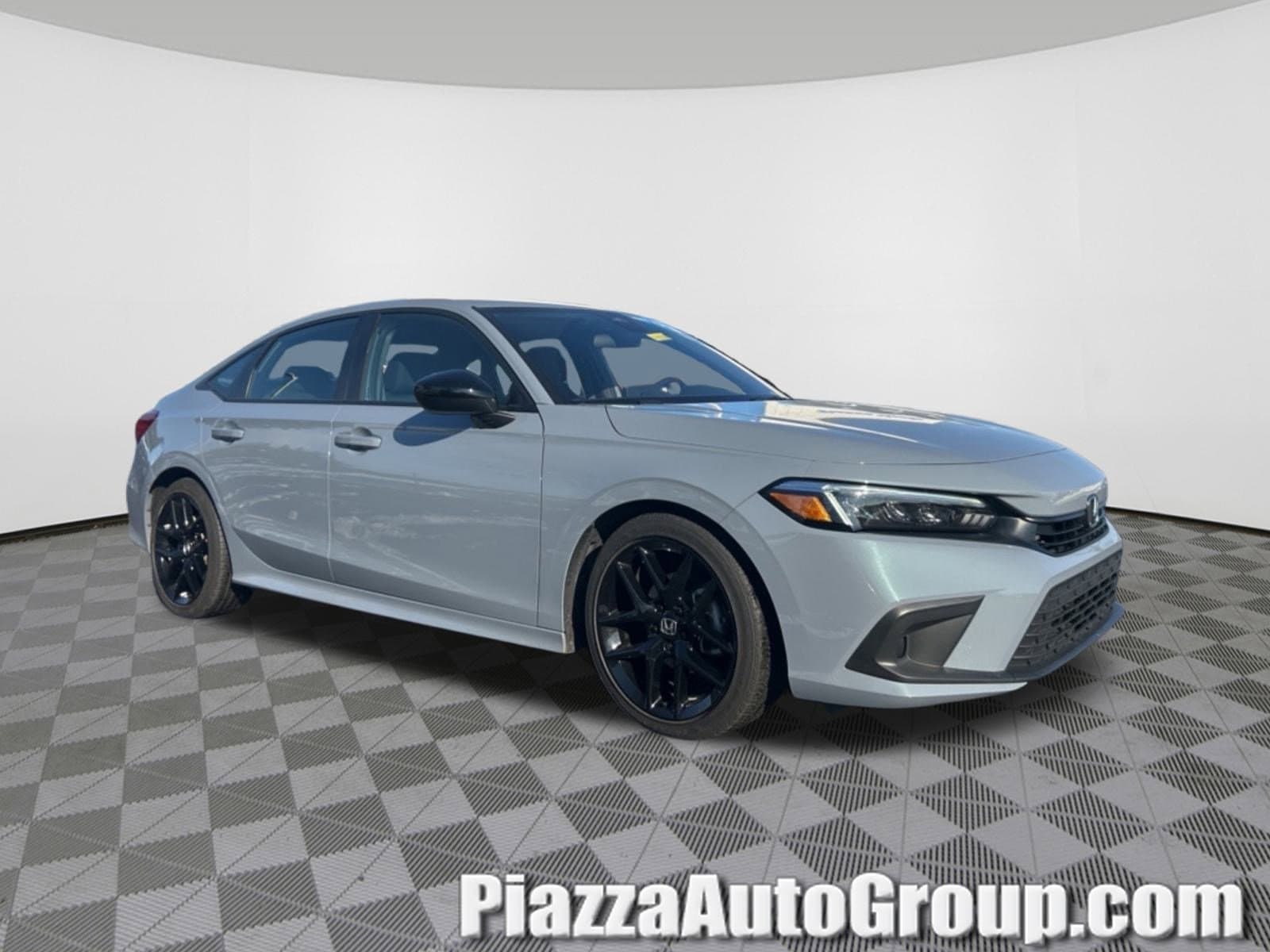 2023 Honda Civic Sport's photo