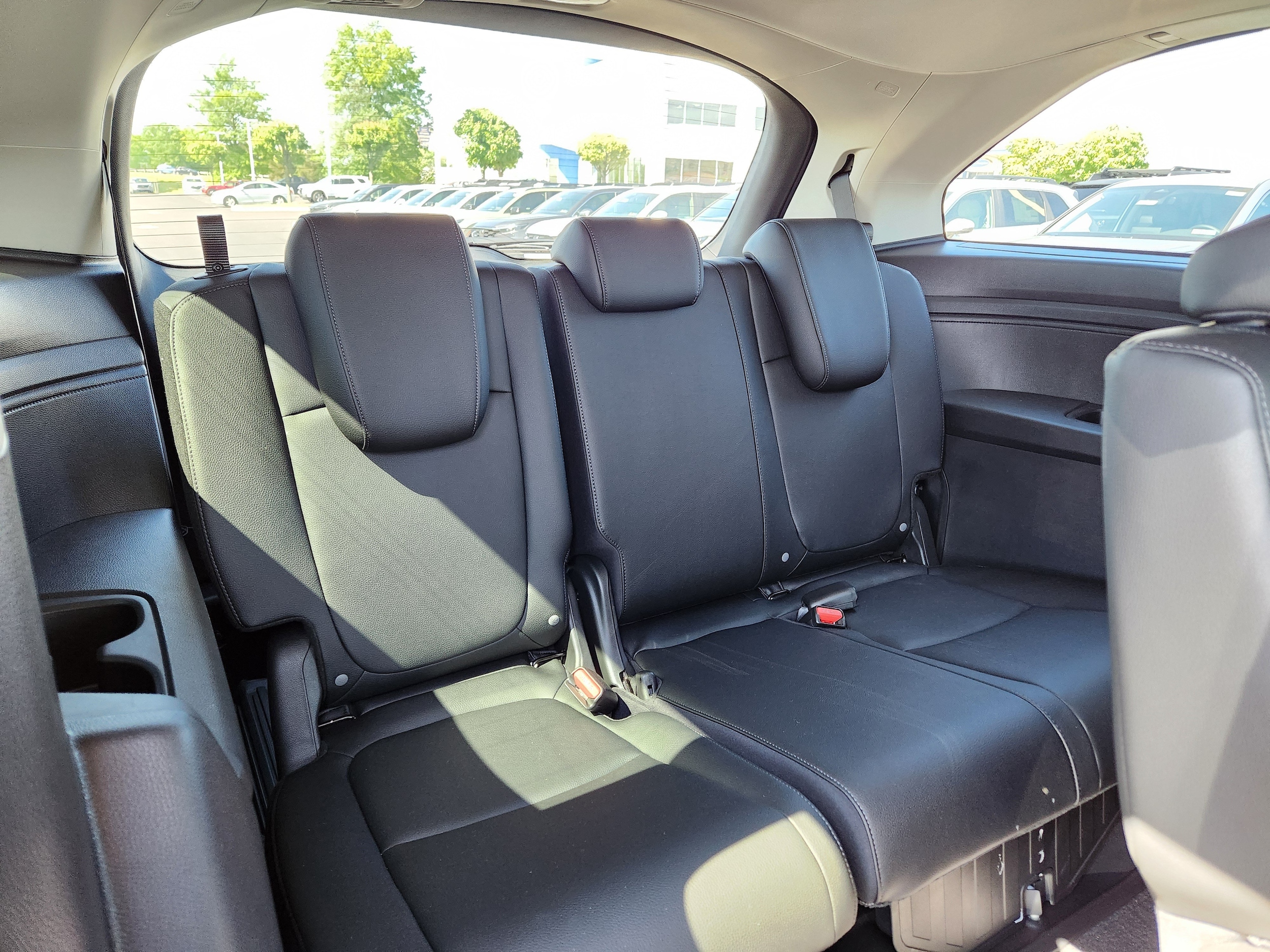 2026 Honda Odyssey EX-L - Photo 15