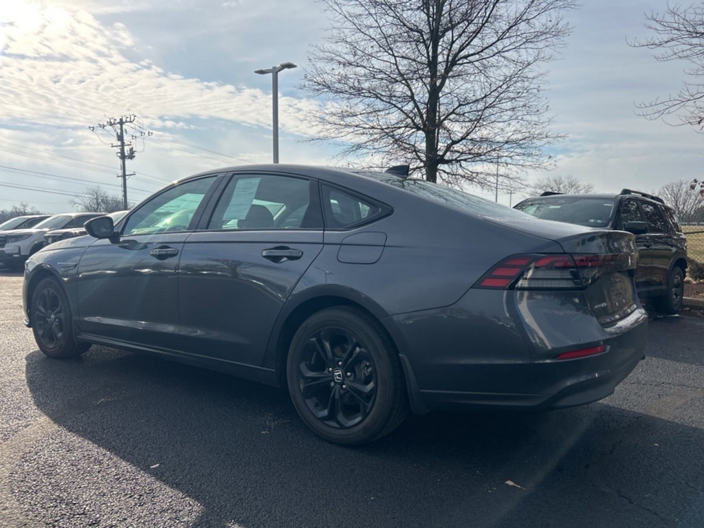 Certified 2025 Honda Accord SE Sedan