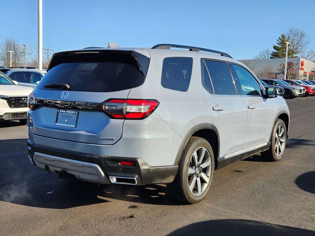 Certified 2025 Honda Pilot Touring SUV