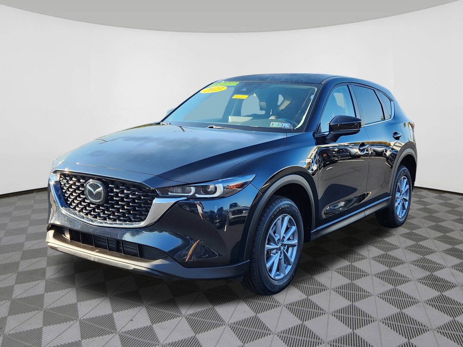 2023 Mazda CX-5 2.5 Select photo 2