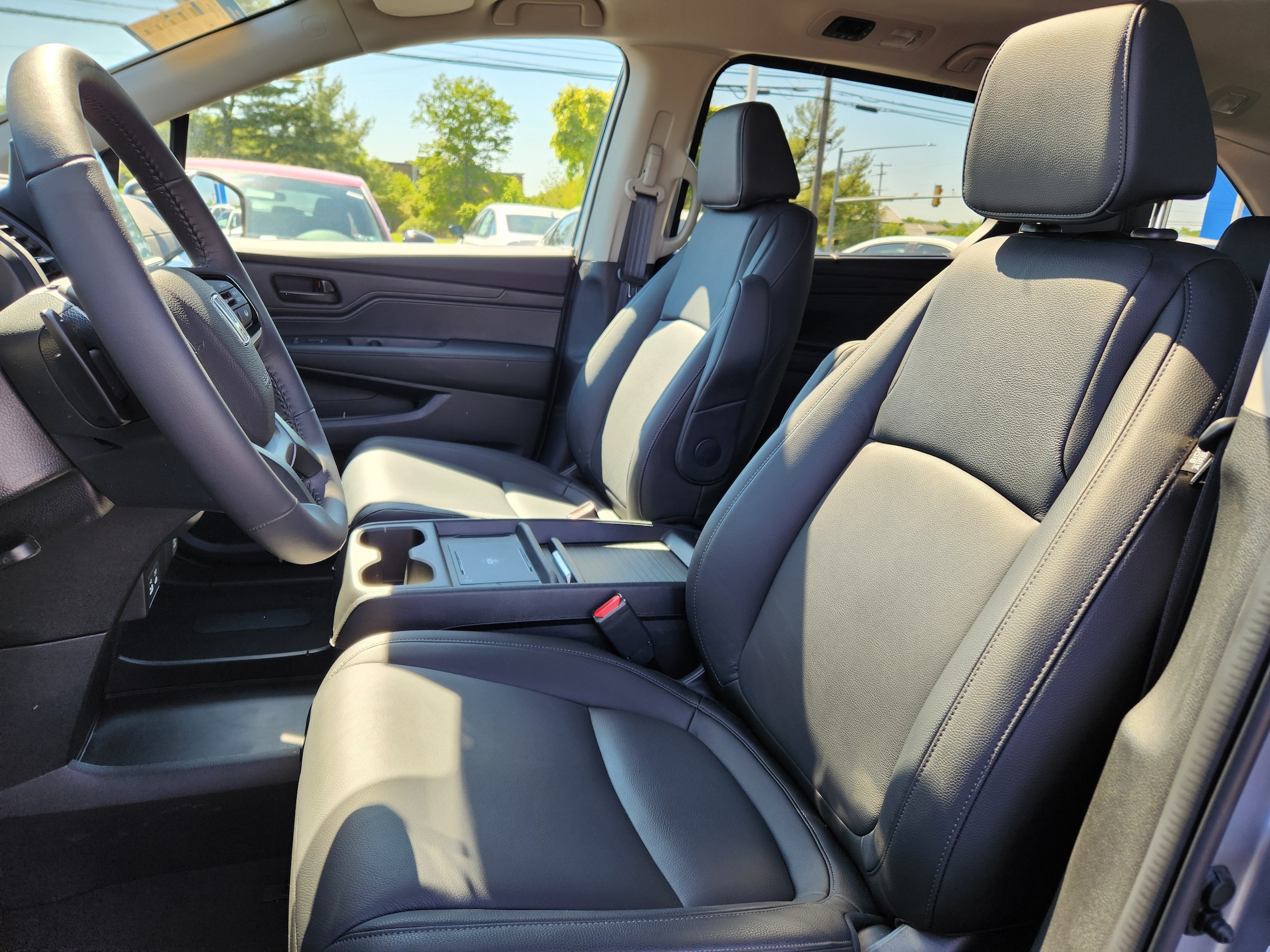 2026 Honda Odyssey EX-L - Photo 10