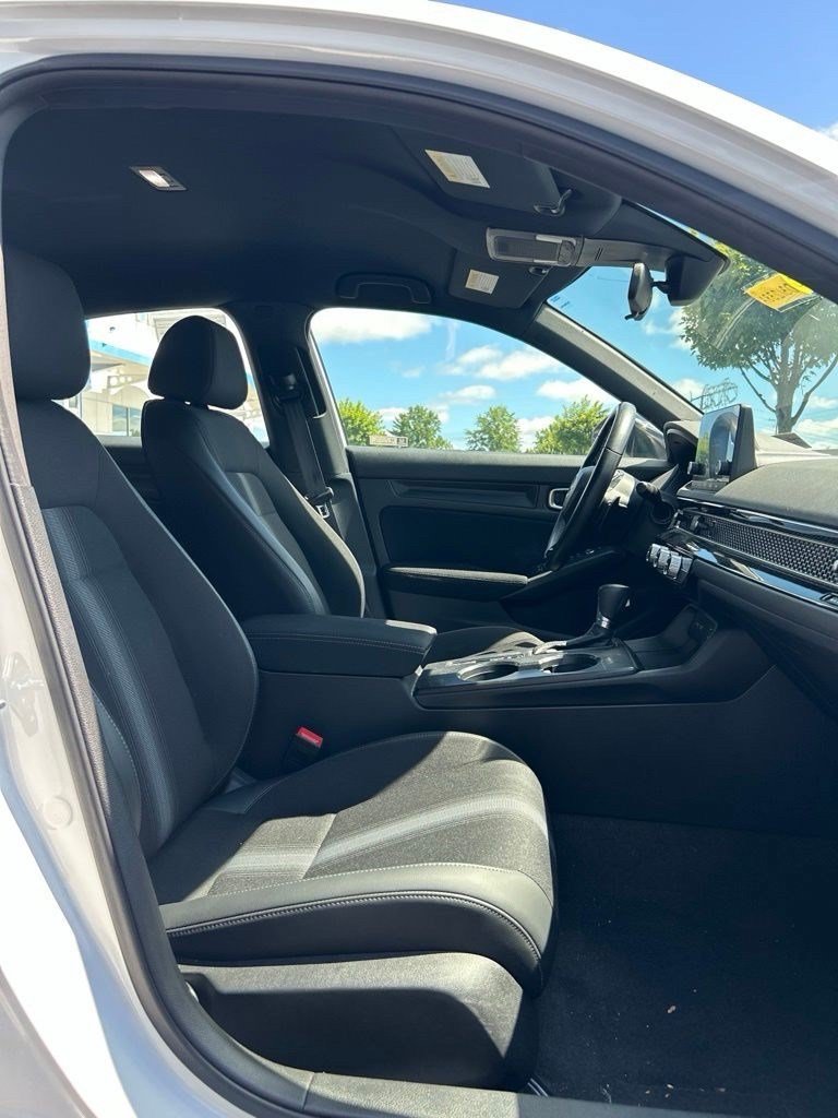 2023 Honda Civic Hatchback Sport - Photo 6