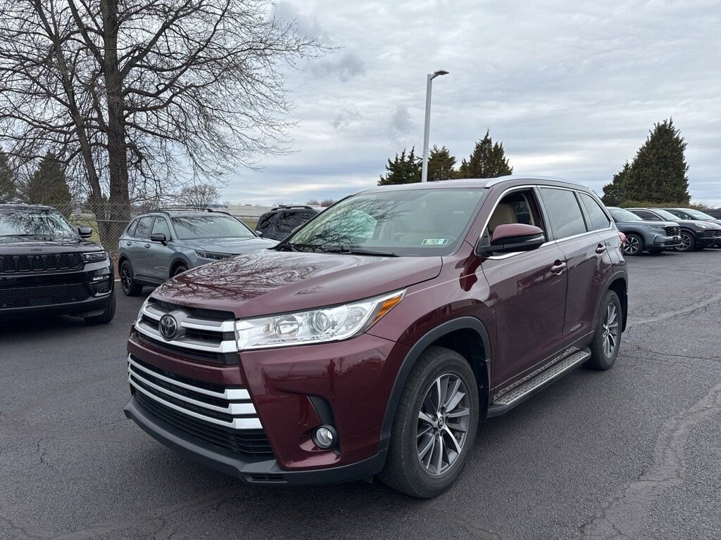 Used 2018 Toyota Highlander XLE SUV