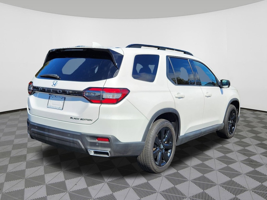 Certified 2025 Honda Pilot Black Edition SUV
