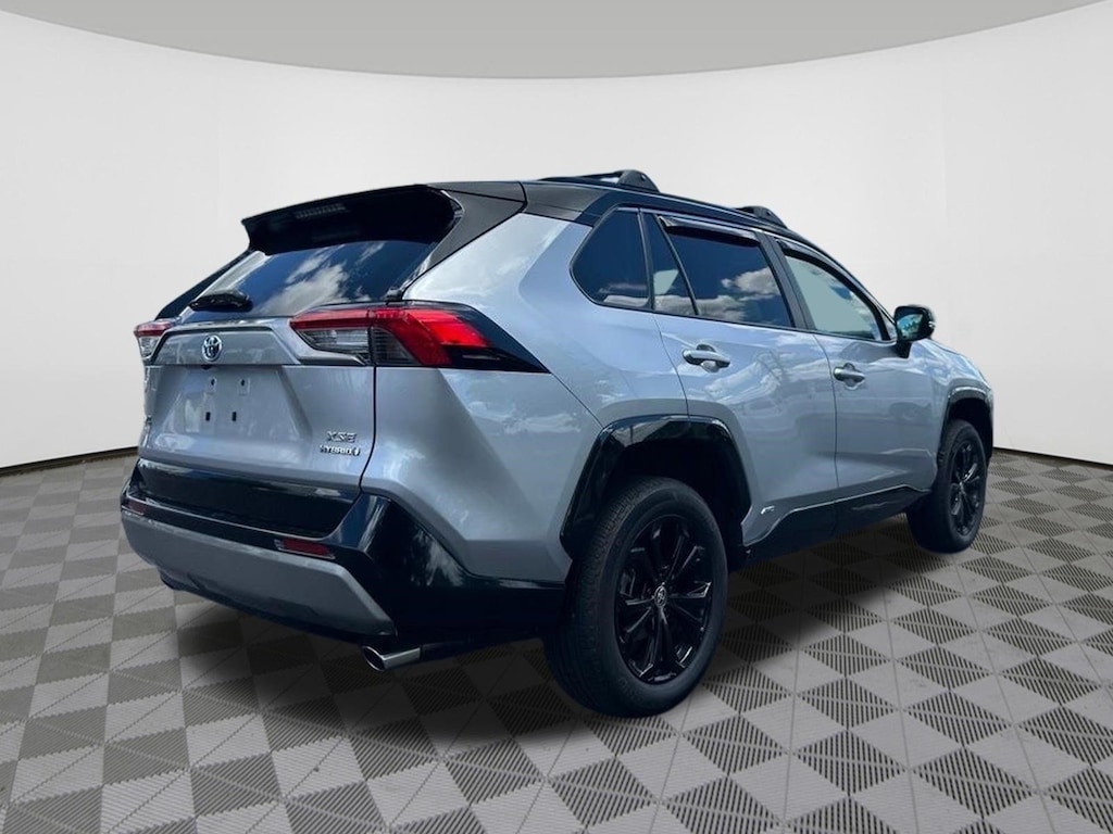 Used 2024 Toyota RAV4 Hybrid Hybrid XSE SUV