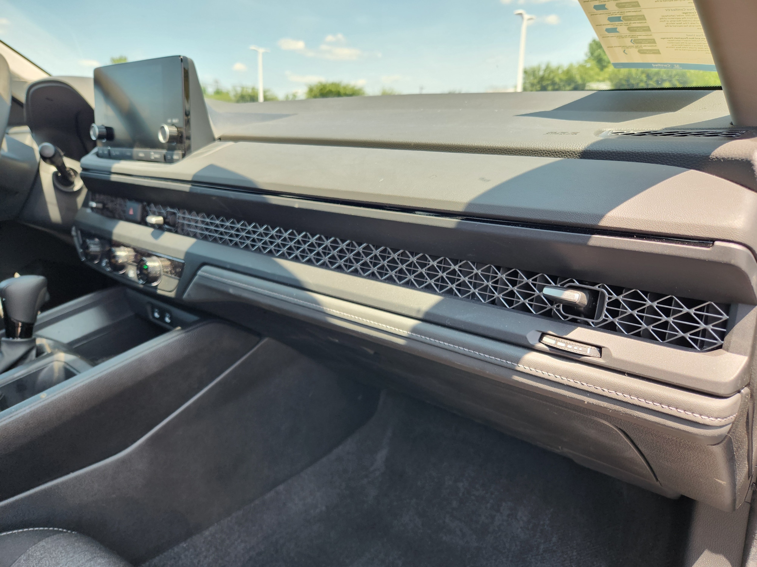 2024 Honda Accord EX - Photo 17