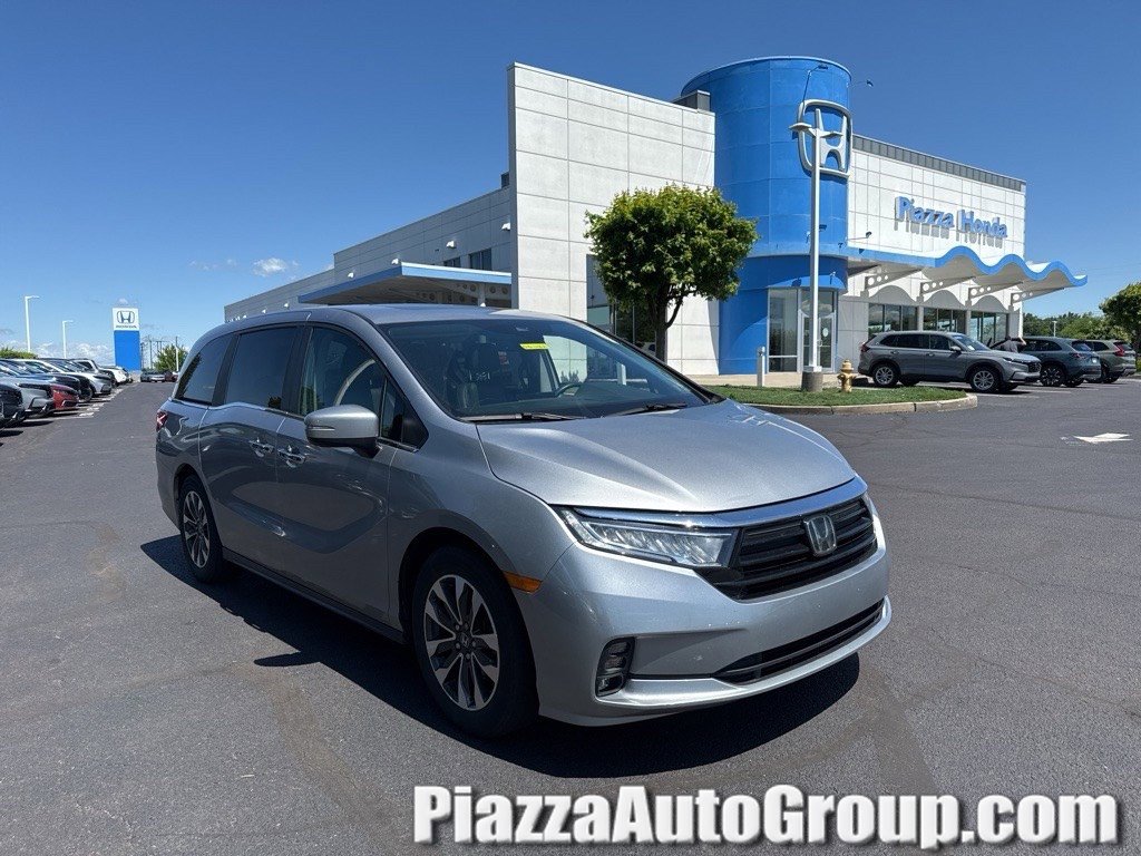 2024 Honda Odyssey EX-L's photo