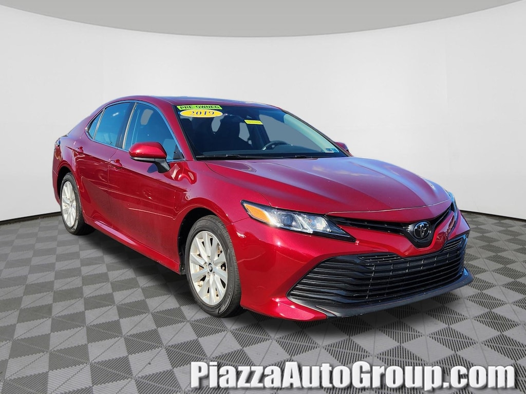 Used 2019 Toyota Camry LE Sedan