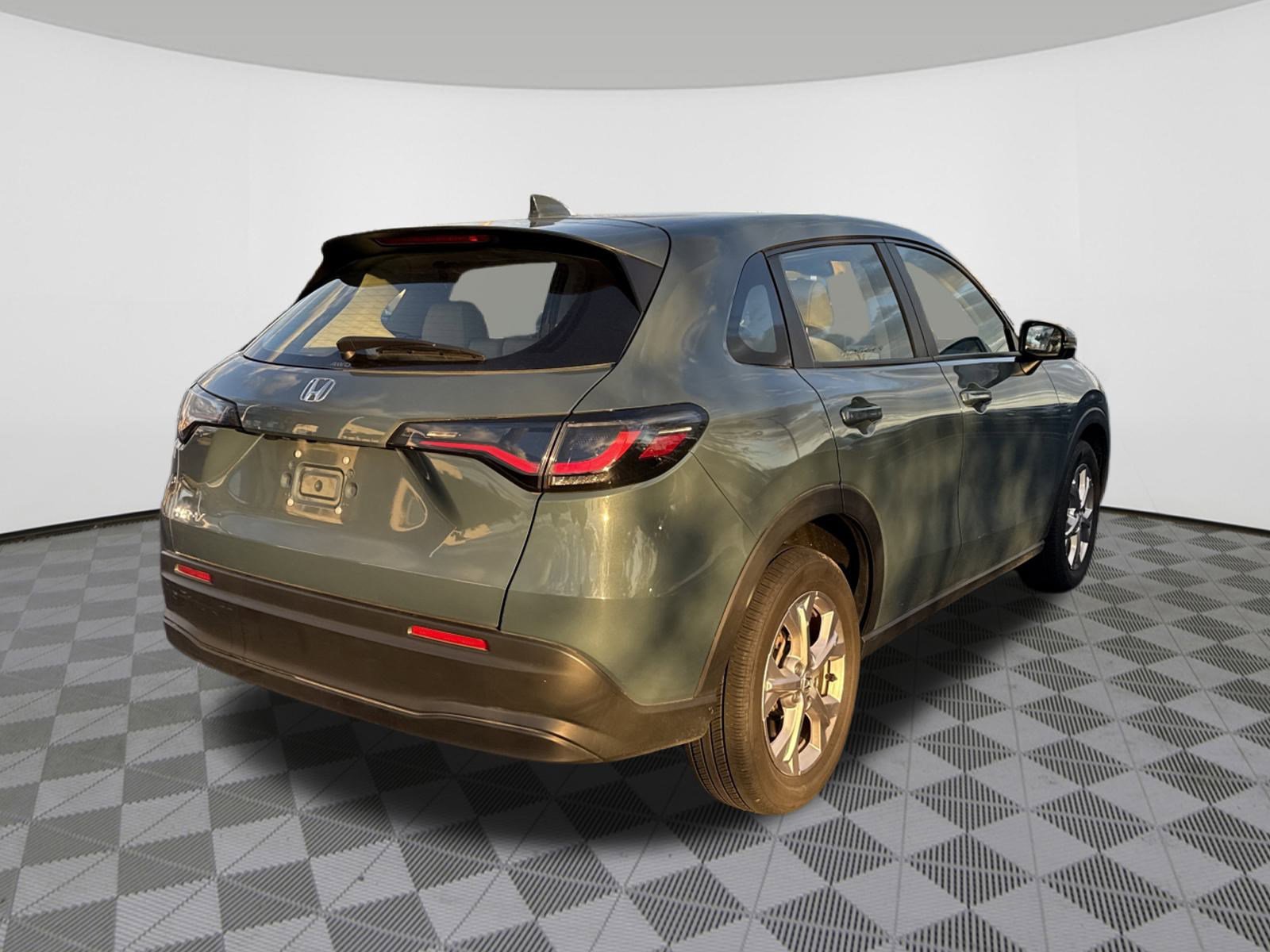 2024 Honda HR-V LX photo 3