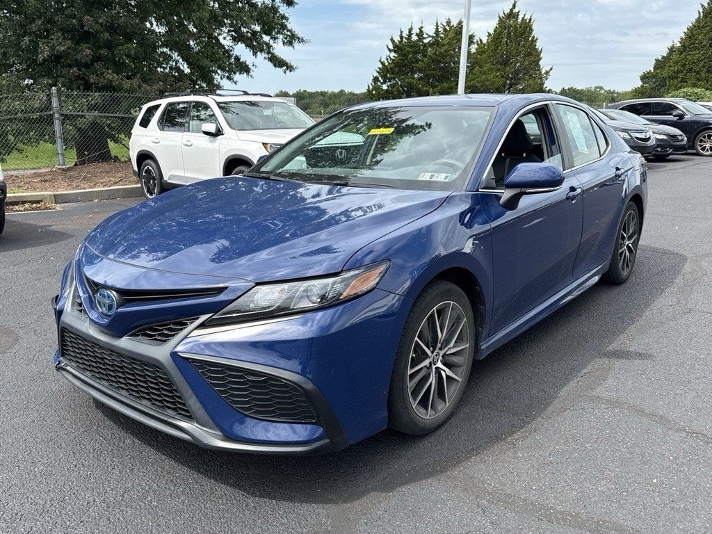 Used 2024 Toyota Camry Hybrid SE Sedan