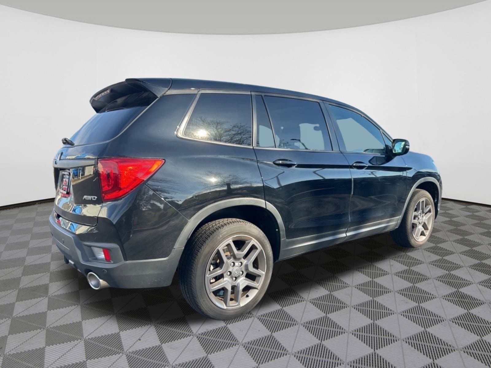 2023 Honda Passport EX-L photo 2