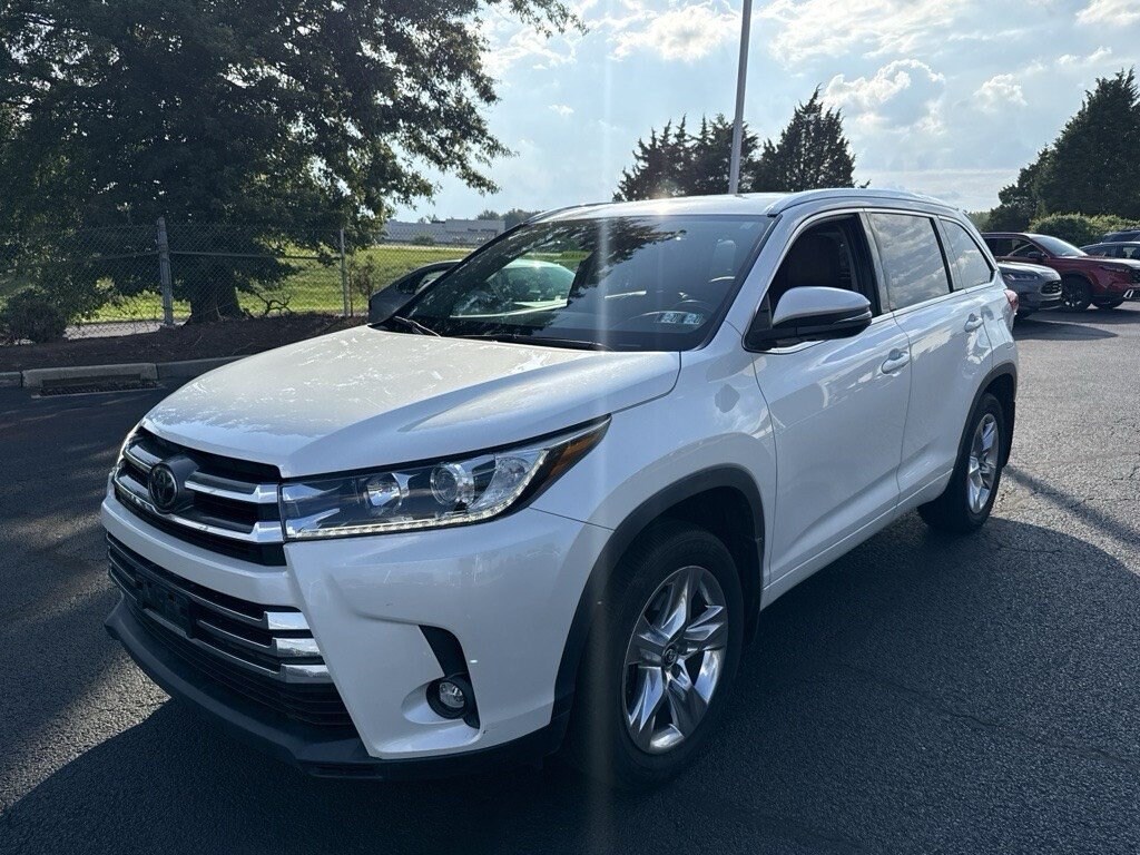 Used 2019 Toyota Highlander Limited SUV