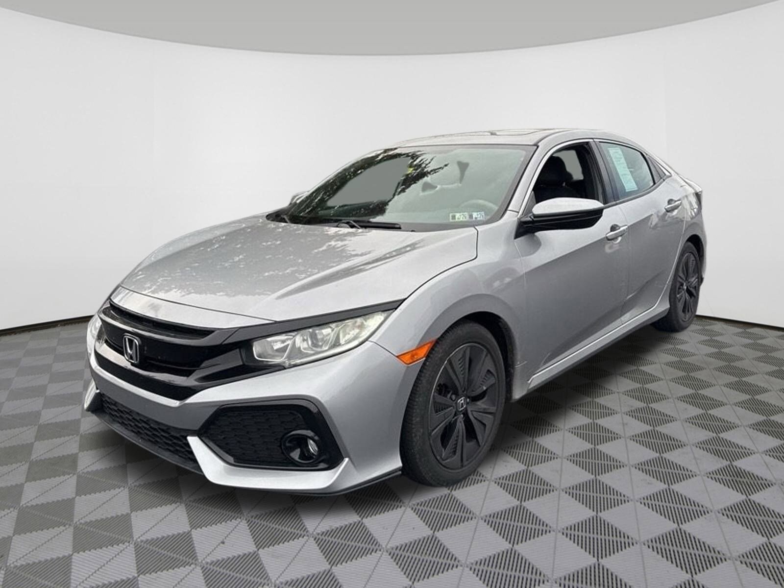 2018 Honda Civic EX Hatchback photo 2
