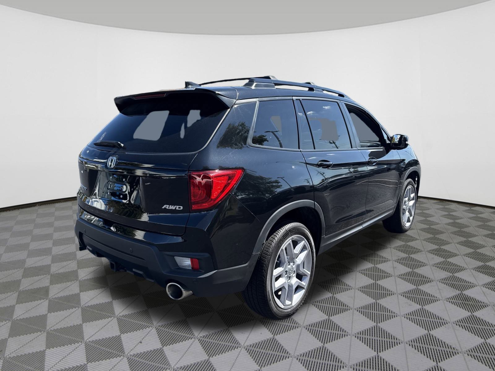2024 Honda Passport EX-L photo 3