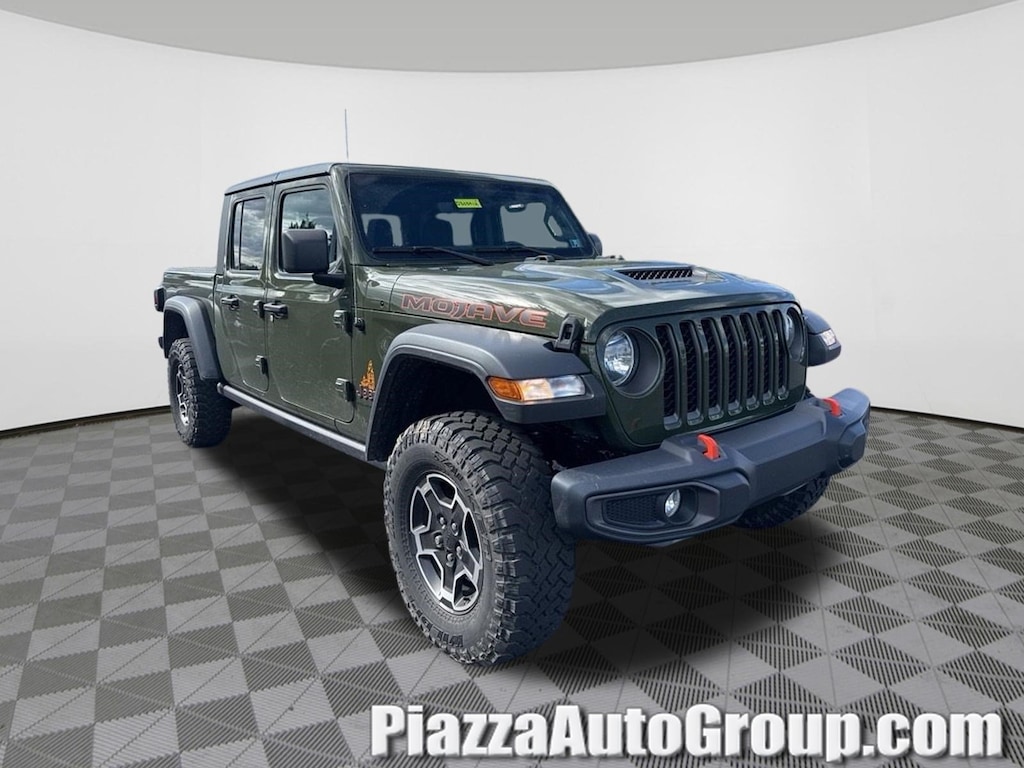 Used 2023 Jeep Gladiator Mojave Truck Crew Cab
