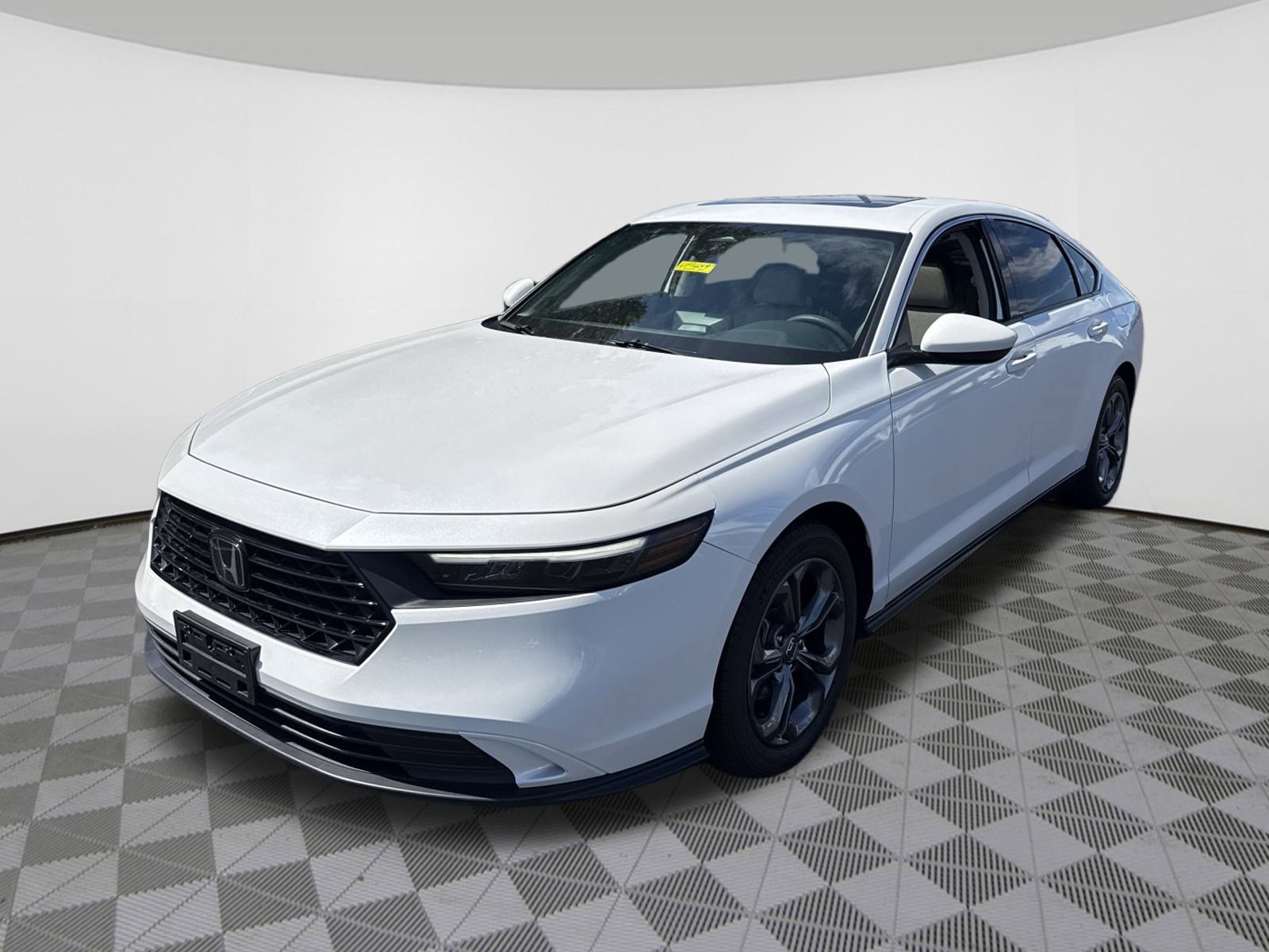 2023 Honda Accord EX photo 2