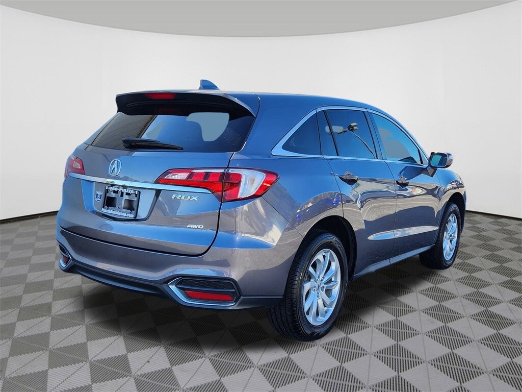 2017 Acura RDX Technology photo 4