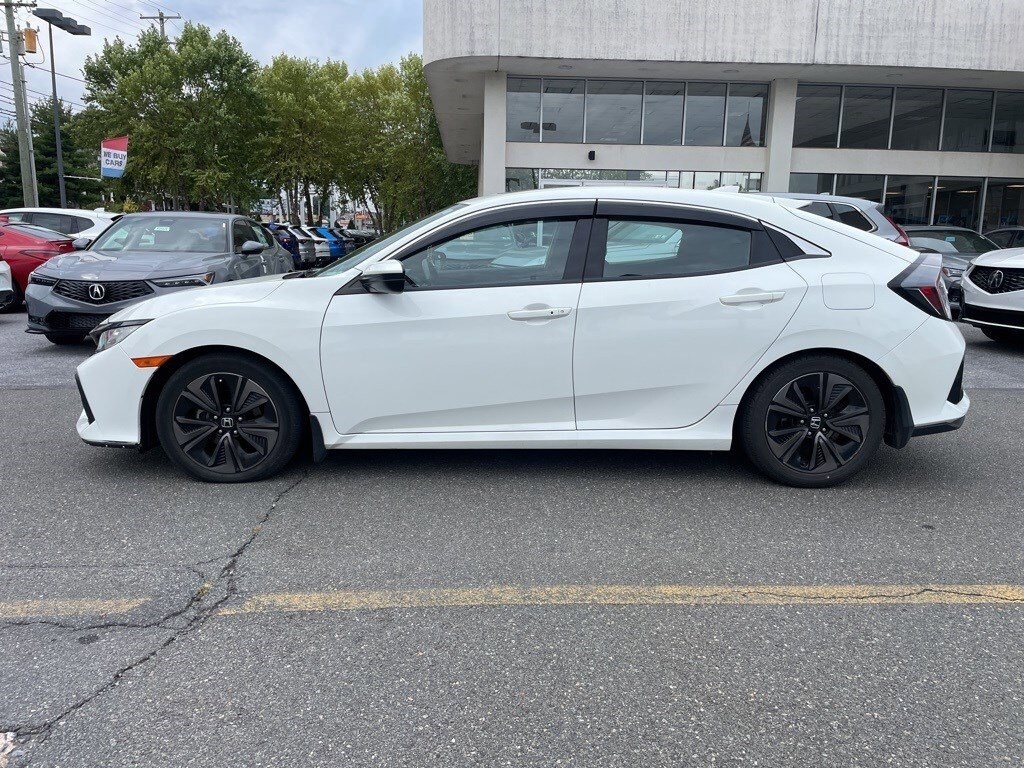 2017 Honda Civic EX-L Hatchback photo 3