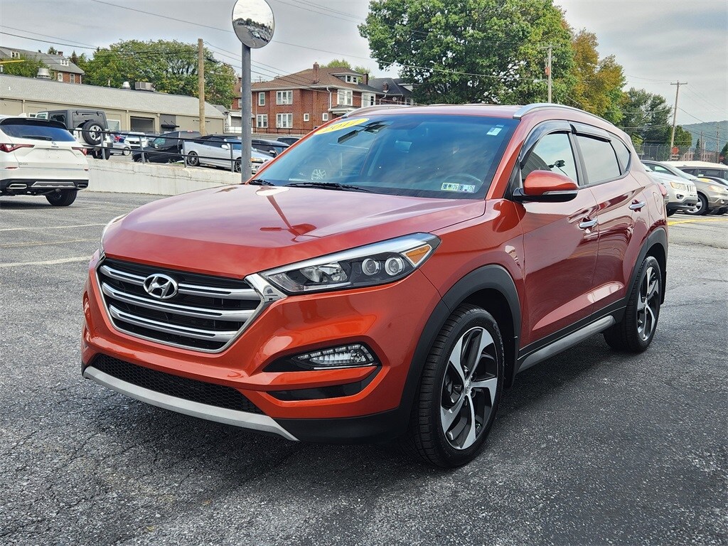 2017 Hyundai Tucson Limited photo 2