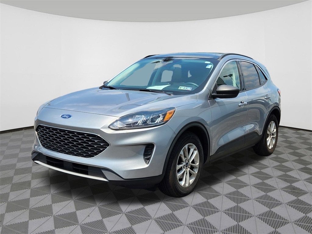 Used 2022 Ford Escape SE with VIN 1FMCU0G63NUA09248 for sale in Reading, PA