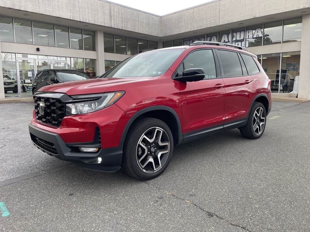 2023 Honda Passport Elite photo 2