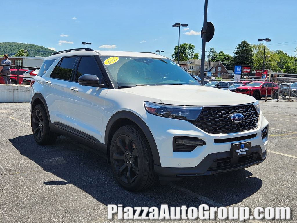 2022 Ford Explorer ST 4WD's photo