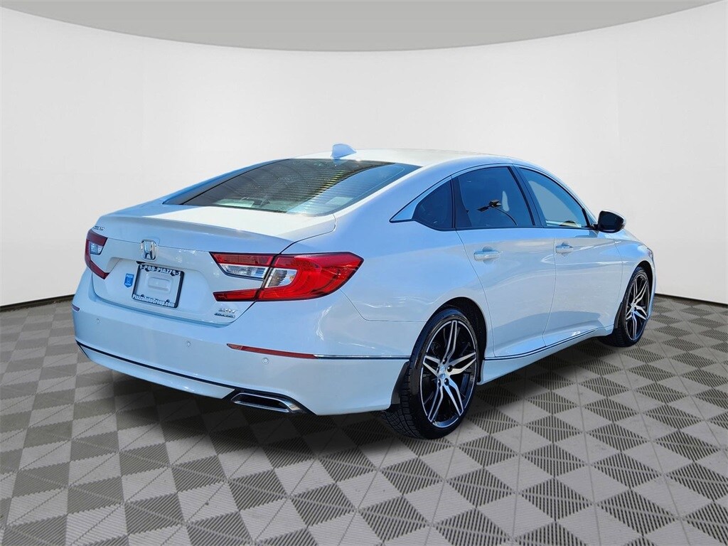 2021 Honda Accord Touring 2.0T photo 4