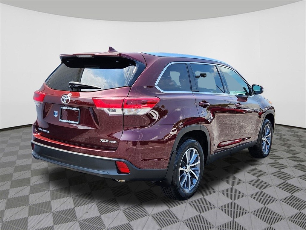 2019 Toyota Highlander XLE photo 4